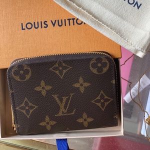 Louis Vuitton Zippy Coin Purse